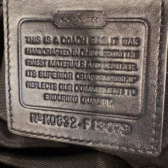 Coach Signature C Canvas Crossbody and matching wallet - Picture 6 of 16